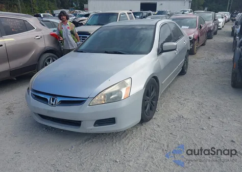 2006 Honda Accord Sdn Ex-L V6 from USA, damaged, VIN 1HGCM66536A051701